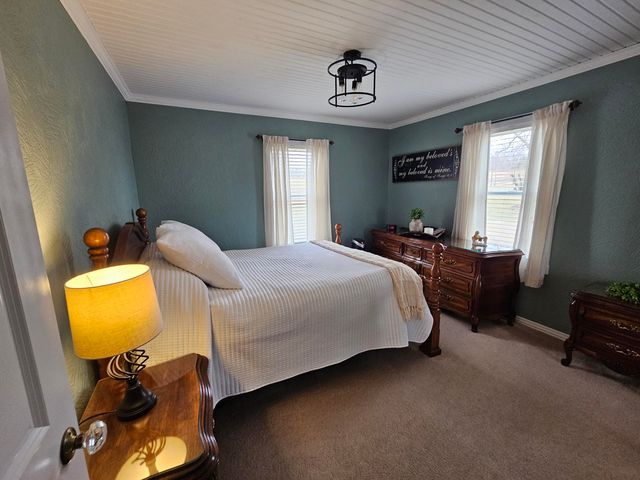 56 Hc 69, Oldfield, MO 65720