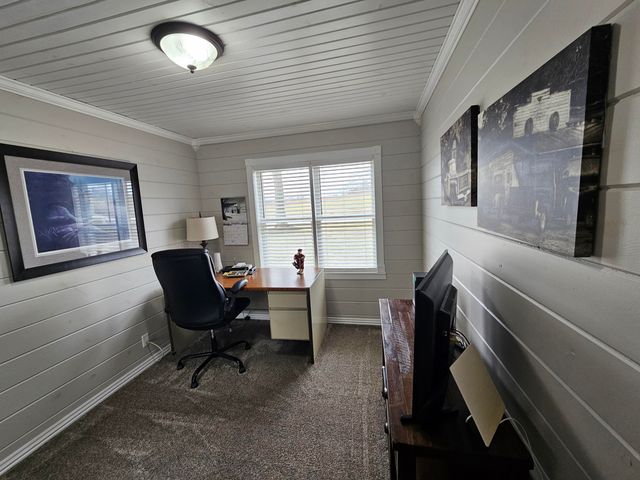 56 Hc 69, Oldfield, MO 65720