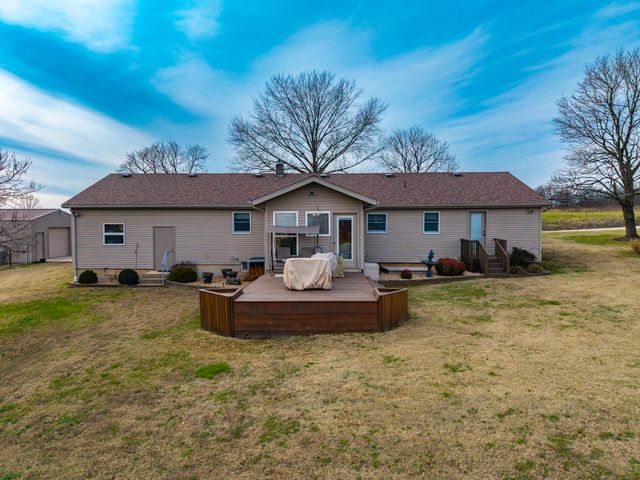 56 Hc 69, Oldfield, MO 65720