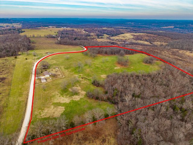 56 Hc 69, Oldfield, MO 65720