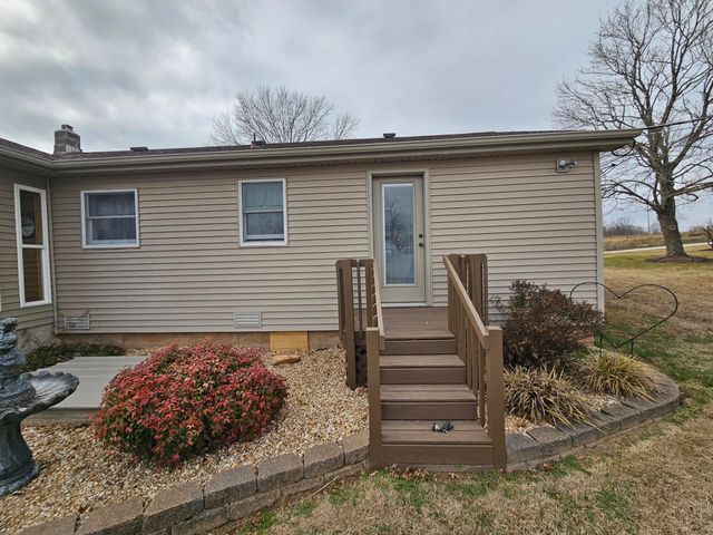 56 Hc 69, Oldfield, MO 65720