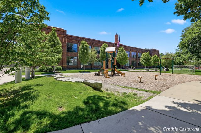 156 W 11th Street 102, Holland, MI 49423