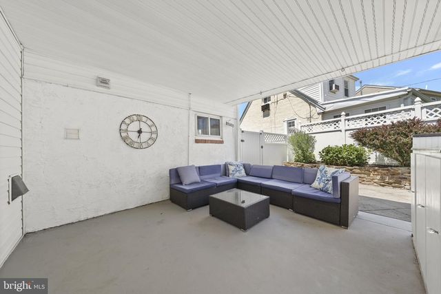373 LEROY ST, Philadelphia, PA 19128