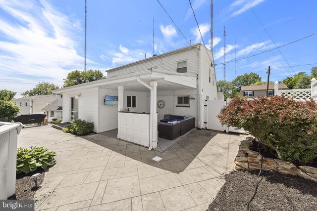 373 LEROY ST, Philadelphia, PA 19128