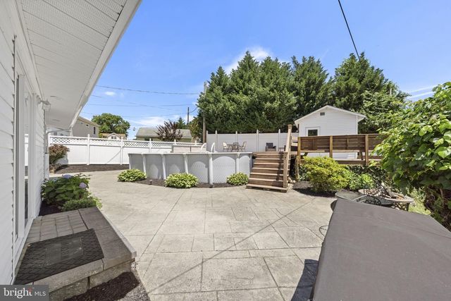 373 LEROY ST, Philadelphia, PA 19128