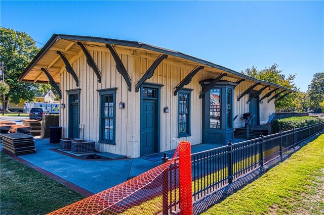 1907 Deco Drive, Kennesaw, GA 30144