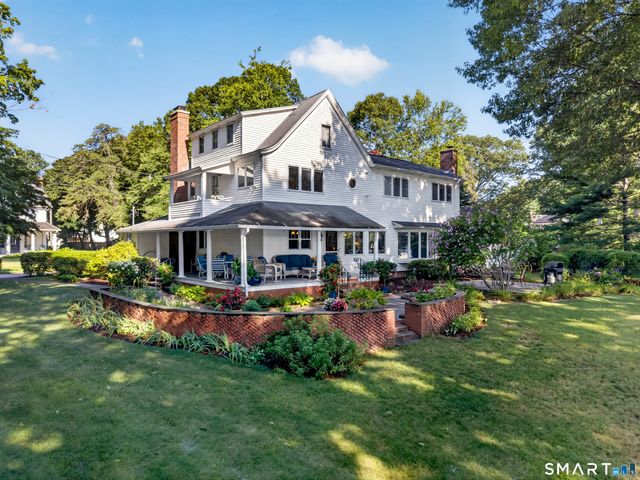 7 Shawandassee Road, Waterford, CT 06385
