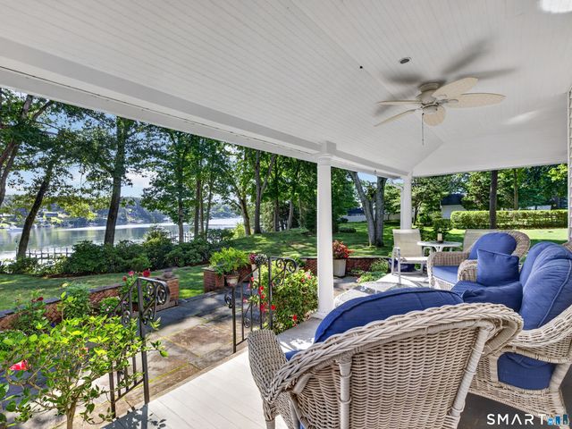 7 Shawandassee Road, Waterford, CT 06385