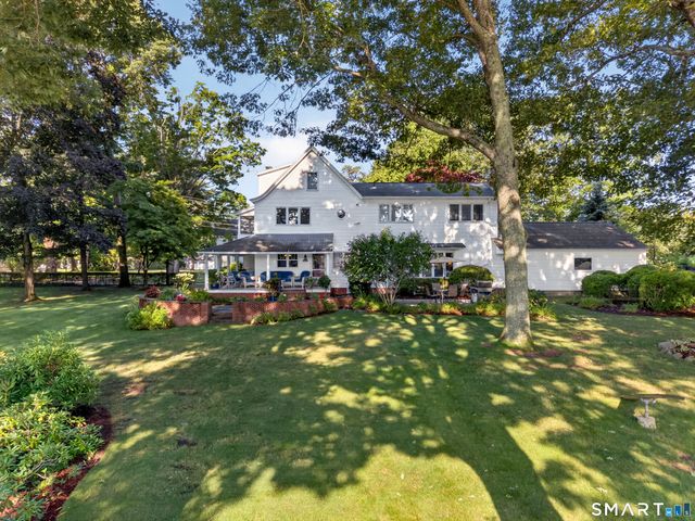 7 Shawandassee Road, Waterford, CT 06385