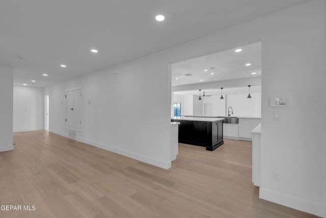 615 BLANCHARD Avenue, El Paso, TX 79902
