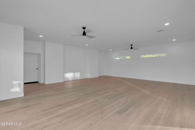615 BLANCHARD Avenue, El Paso, TX 79902