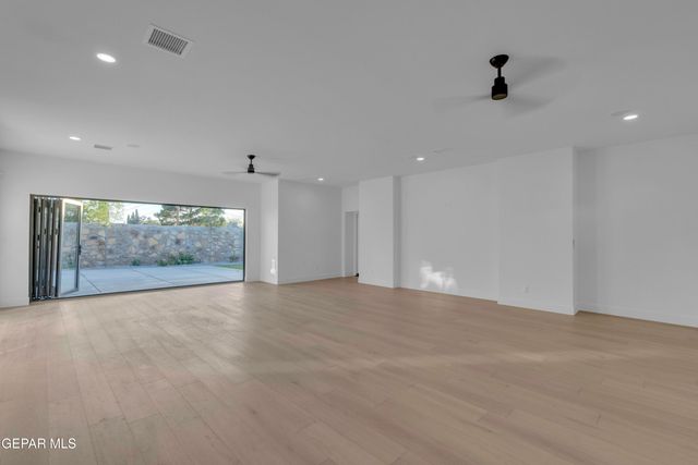 615 BLANCHARD Avenue, El Paso, TX 79902