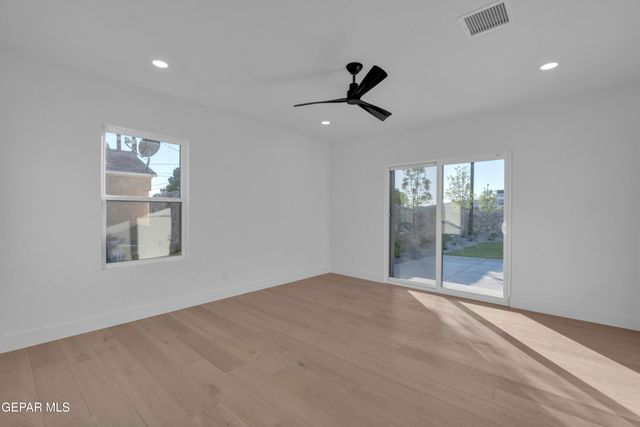 615 BLANCHARD Avenue, El Paso, TX 79902