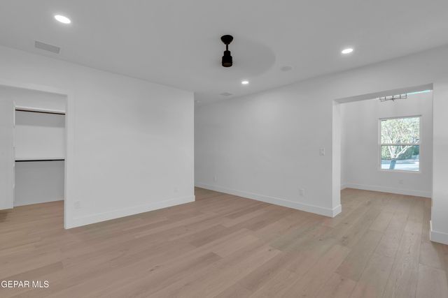 615 BLANCHARD Avenue, El Paso, TX 79902