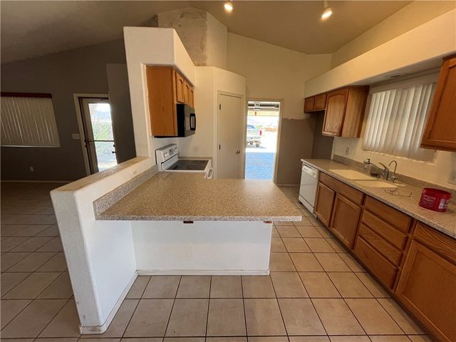 10106 N Concho Drive, Kingman, AZ 86401