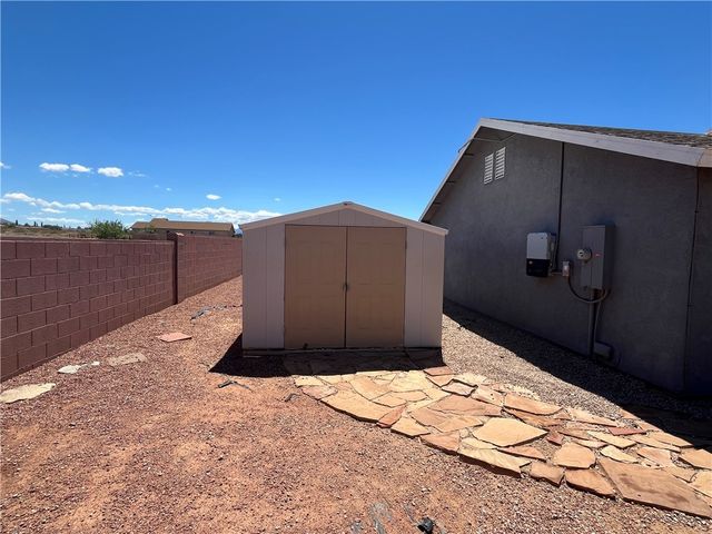 10106 N Concho Drive, Kingman, AZ 86401