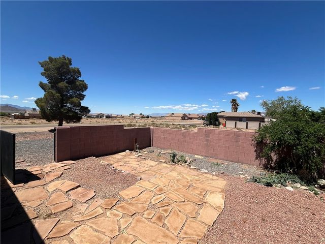 10106 N Concho Drive, Kingman, AZ 86401