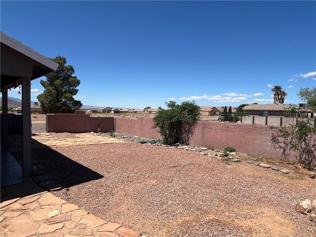 10106 N Concho Drive, Kingman, AZ 86401