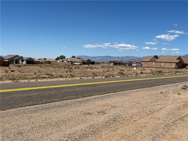 10106 N Concho Drive, Kingman, AZ 86401