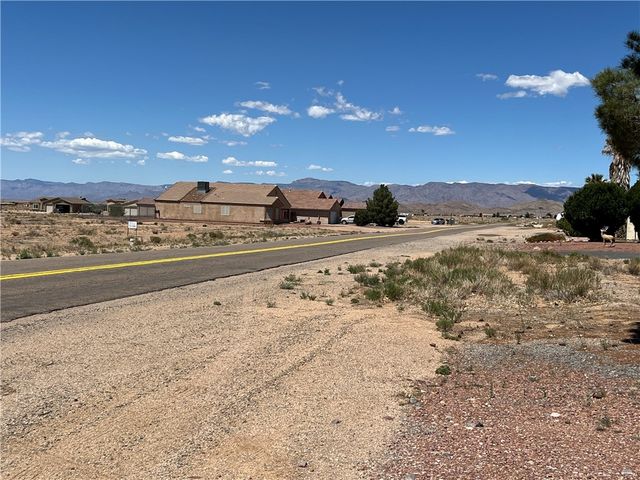 10106 N Concho Drive, Kingman, AZ 86401