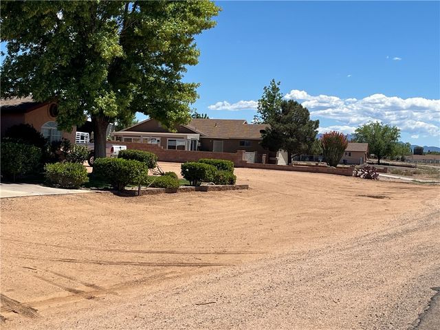 10106 N Concho Drive, Kingman, AZ 86401