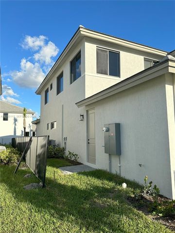 5796 SW 104th Terrace, Cooper City, FL 33328