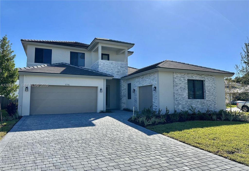 5796 SW 104th Terrace, Cooper City, FL 33328