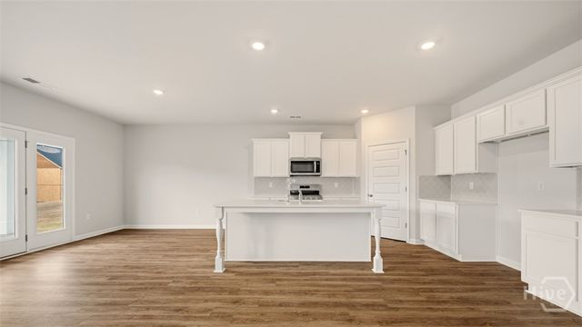 229 Defilippe Drive, Statham, GA 30666