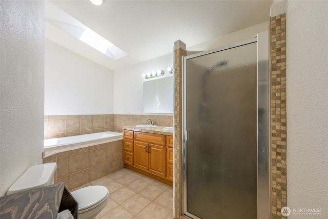 19290 E State Route 106, Belfair, WA 98528