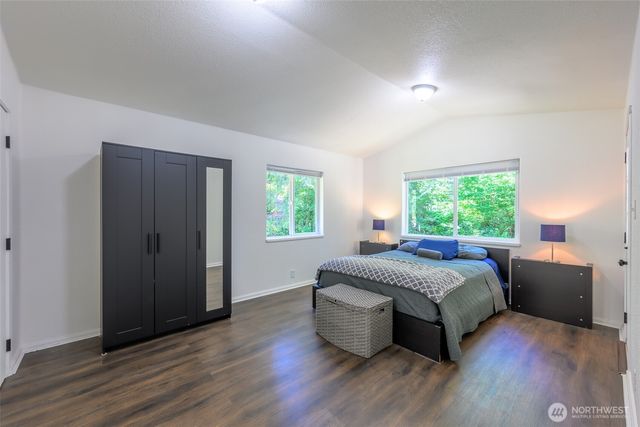 19290 E State Route 106, Belfair, WA 98528