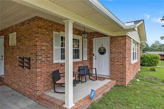 701 Dandridge Drive, Fayetteville, NC 28304