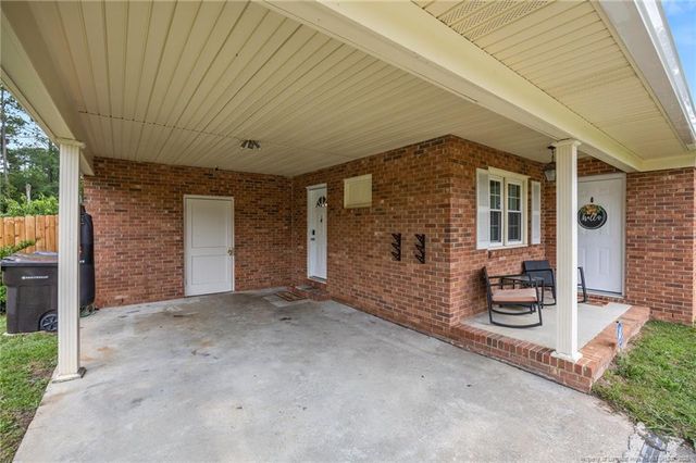 701 Dandridge Drive, Fayetteville, NC 28304