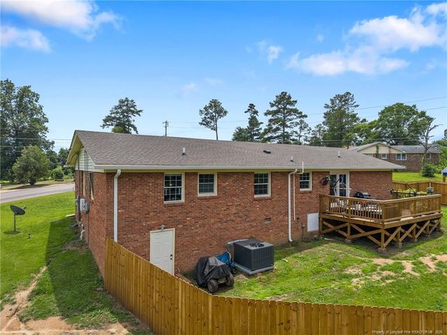 701 Dandridge Drive, Fayetteville, NC 28304