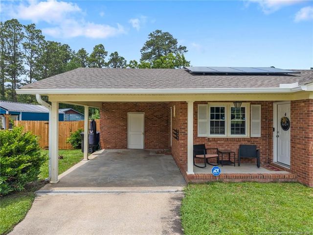 701 Dandridge Drive, Fayetteville, NC 28304