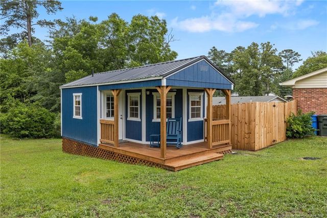 701 Dandridge Drive, Fayetteville, NC 28304
