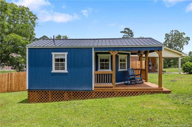 701 Dandridge Drive, Fayetteville, NC 28304