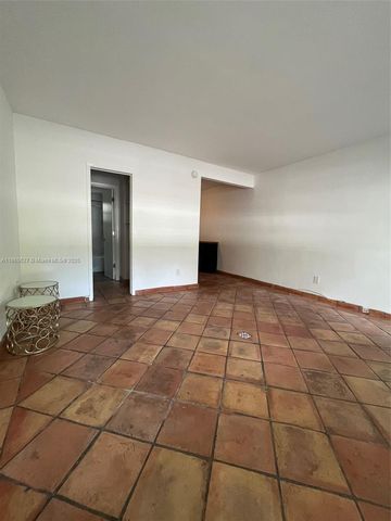 645 NE 77th St 6, Miami, FL 33138