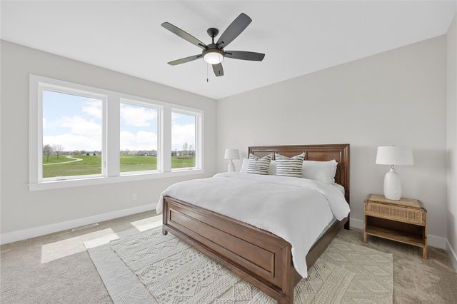 828 Longbow Court, Marion, IA 52302