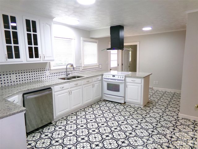 33949 Rocky River Road, Norwood, NC 28128