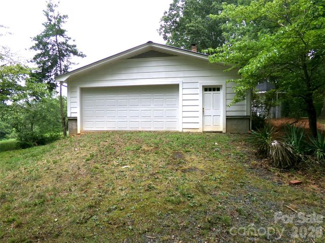 33949 Rocky River Road, Norwood, NC 28128