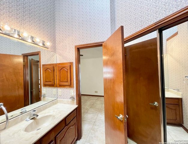 2968 WOOD CIRCLE, San Antonio, TX 78251