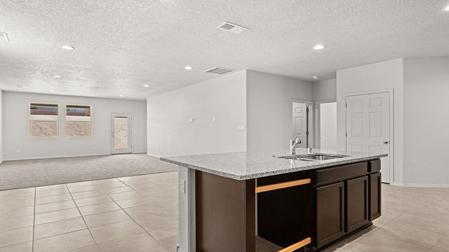1628 Maggie Drive NE, Rio Rancho, NM 87144