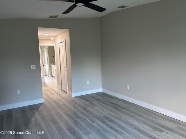 839 Everglade Avenue SE, Palm Bay, FL 32909