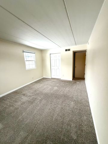 1133 Royal Saint George Drive 108, Naperville, IL 60563