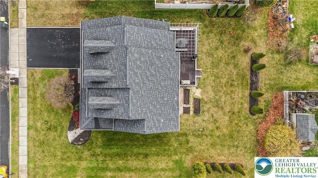 1702 Windmill Lane, Upper Macungie Twp, PA 18031