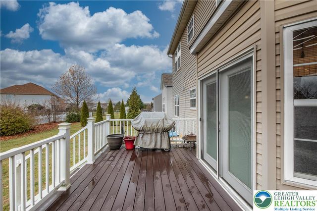 1702 Windmill Lane, Upper Macungie Twp, PA 18031