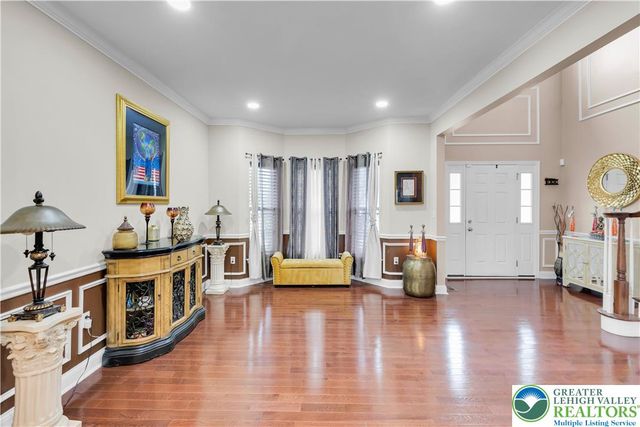 1702 Windmill Lane, Upper Macungie Twp, PA 18031