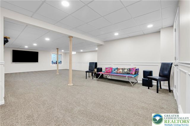 1702 Windmill Lane, Upper Macungie Twp, PA 18031