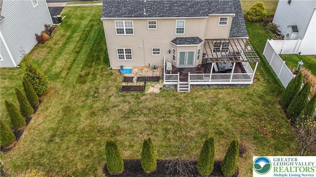 1702 Windmill Lane, Upper Macungie Twp, PA 18031