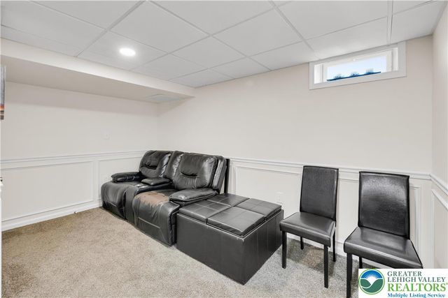 1702 Windmill Lane, Upper Macungie Twp, PA 18031